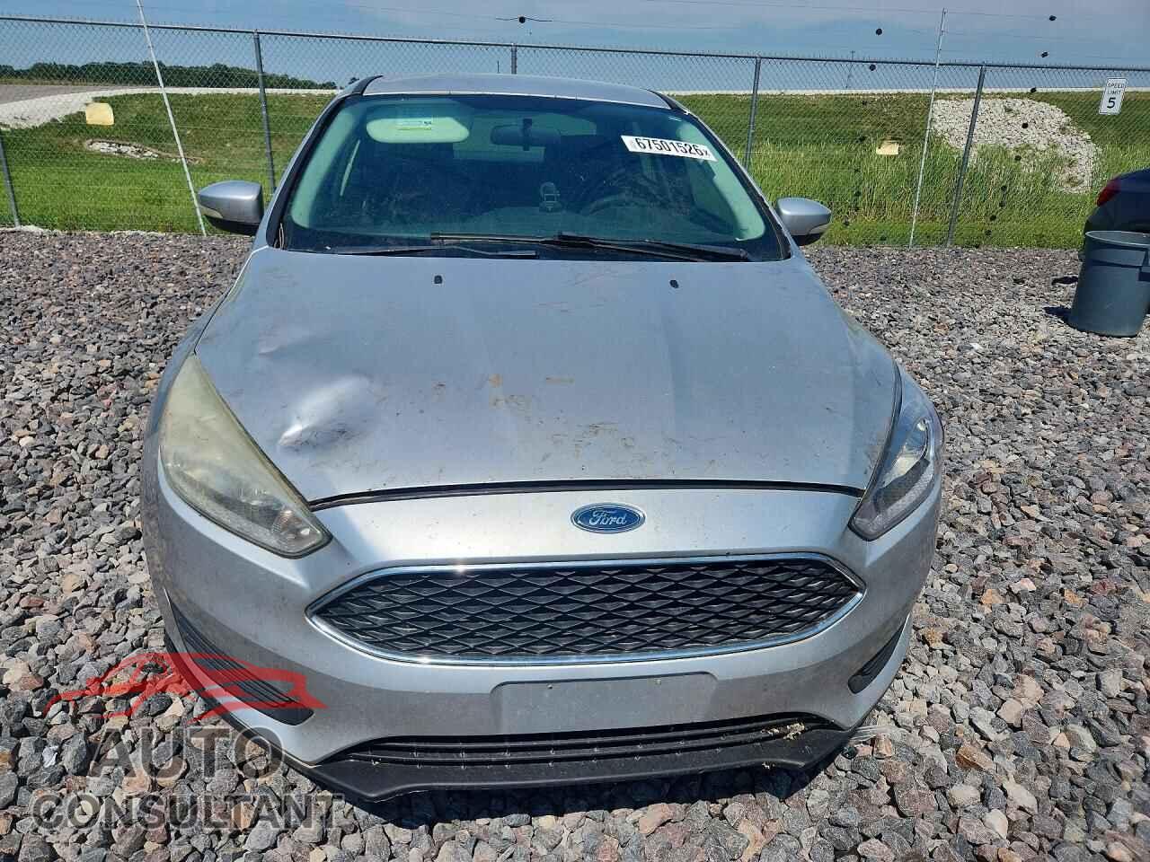 FORD FOCUS 2017 - 1FADP3F23HL259363