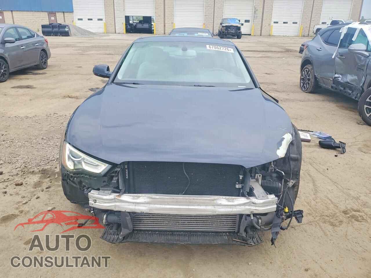 AUDI A5 2014 - WAUCFAFR3EA047111