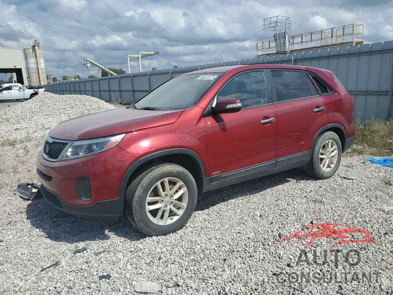 KIA SORENTO 2015 - 5XYKTCA65FG651213