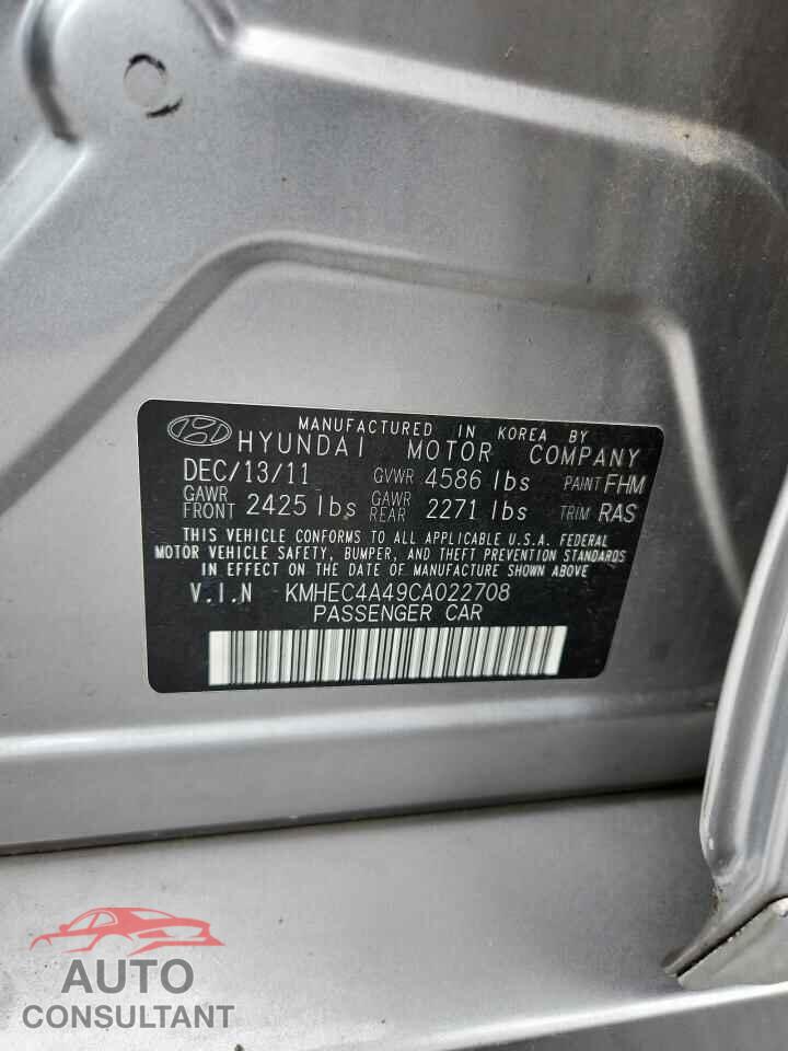HYUNDAI SONATA 2012 - KMHEC4A49CA022708