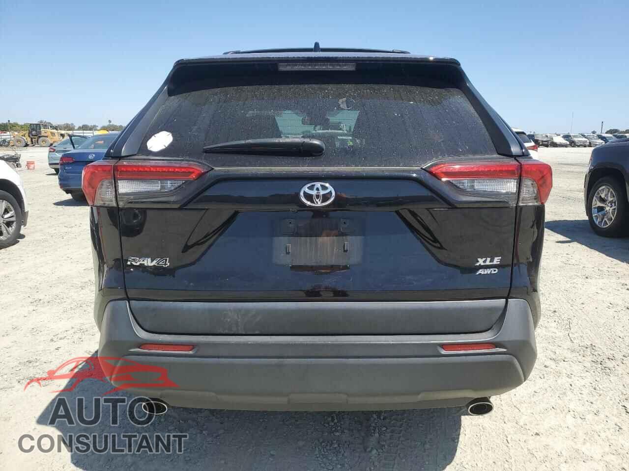 TOYOTA RAV4 2019 - JTMP1RFV2KD039087