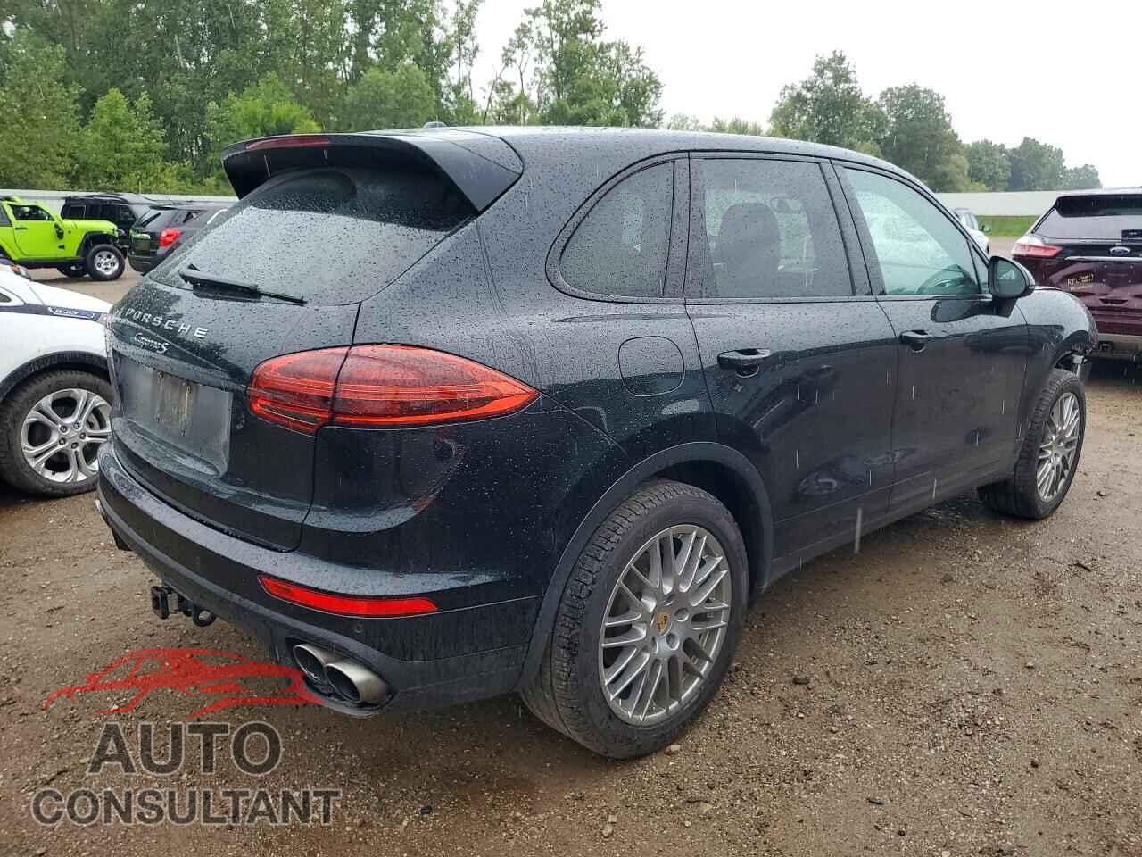 PORSCHE CAYENNE 2018 - WP1AB2A29JLA60447