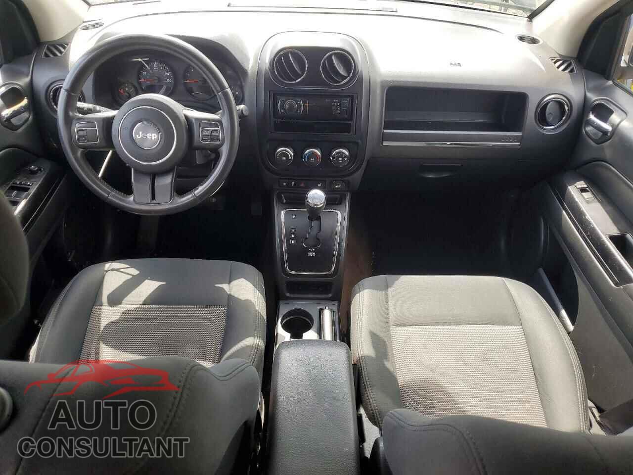 JEEP COMPASS 2013 - 1C4NJCEA0DD208402