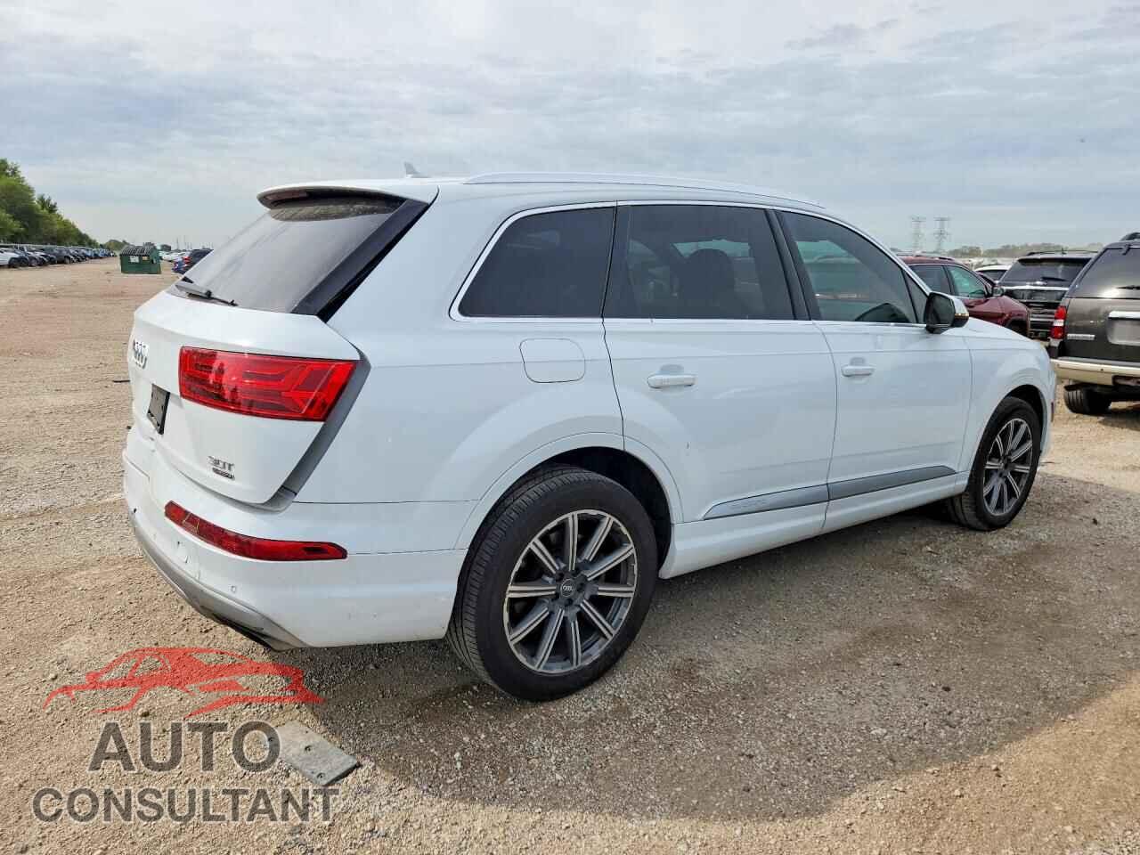 AUDI Q7 2017 - WA1LAAF70HD037245