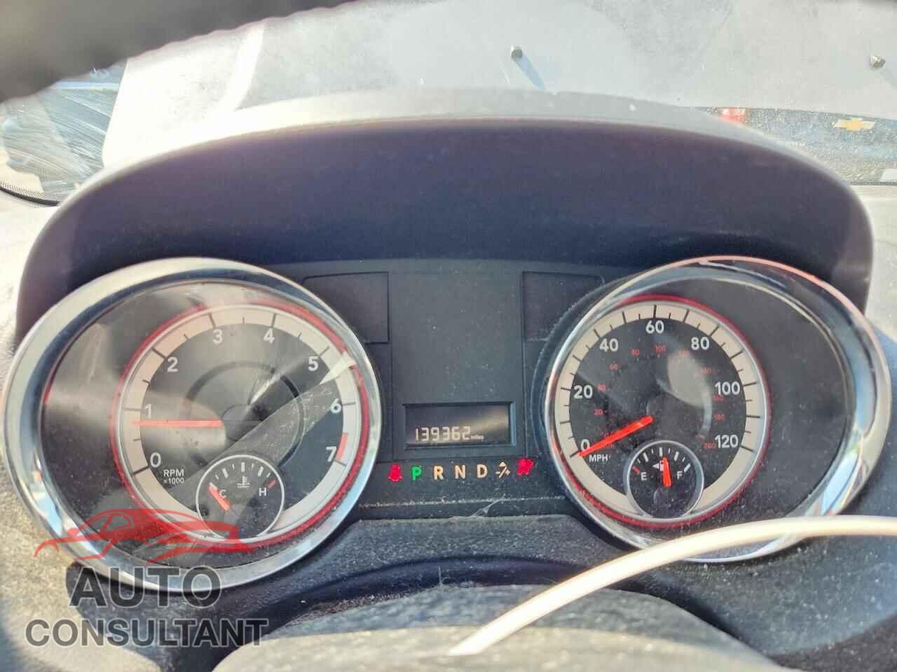 DODGE CARAVAN 2013 - 2C4RDGCGXDR800569