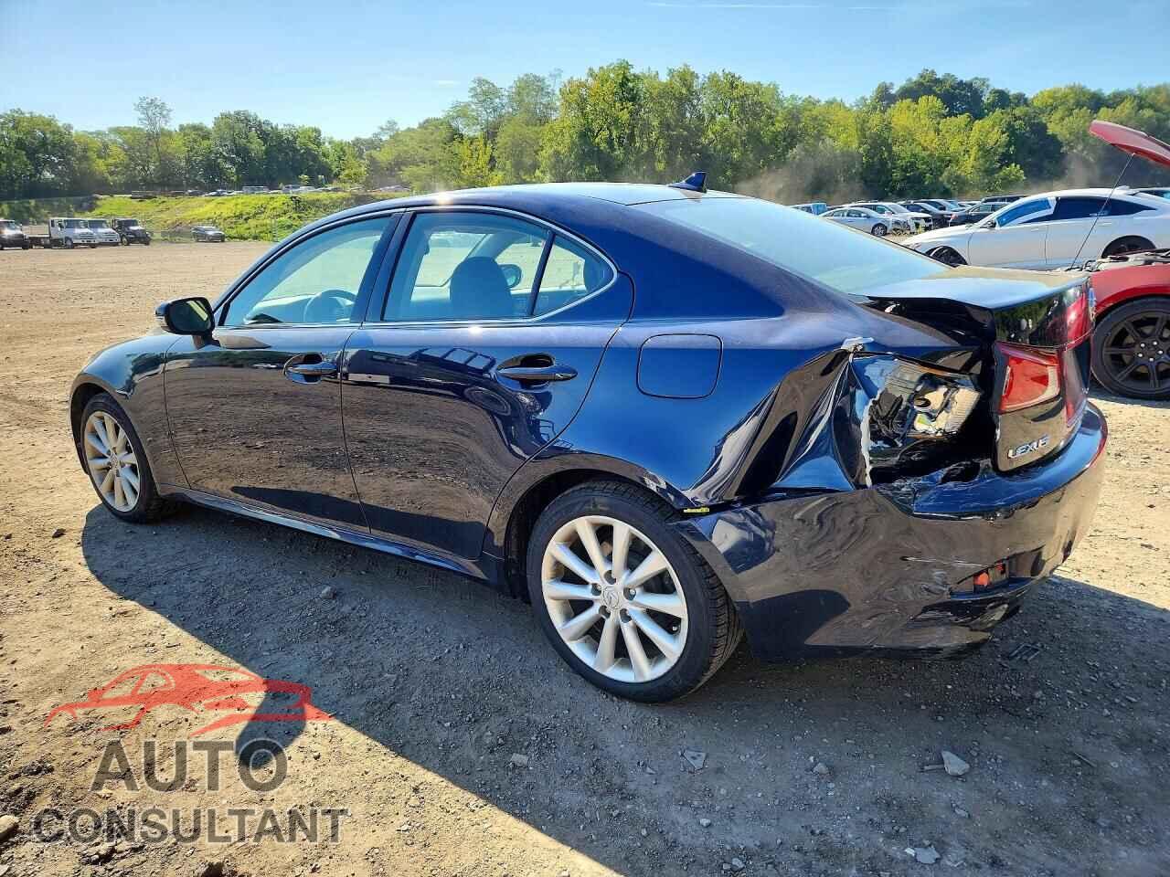 LEXUS IS 2010 - JTHCF5C2XA5037839