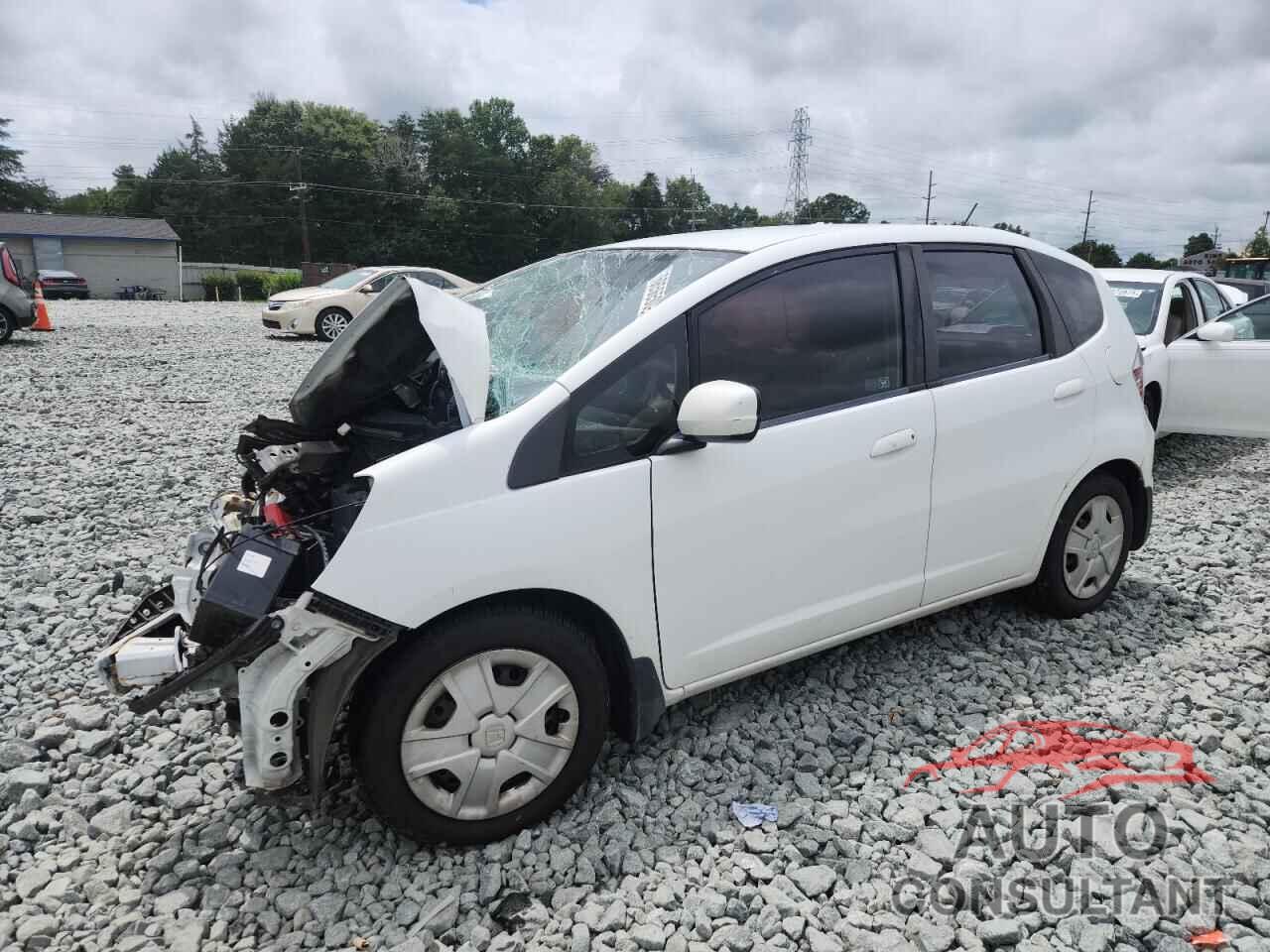 HONDA FIT 2013 - JHMGE8H30DC079380