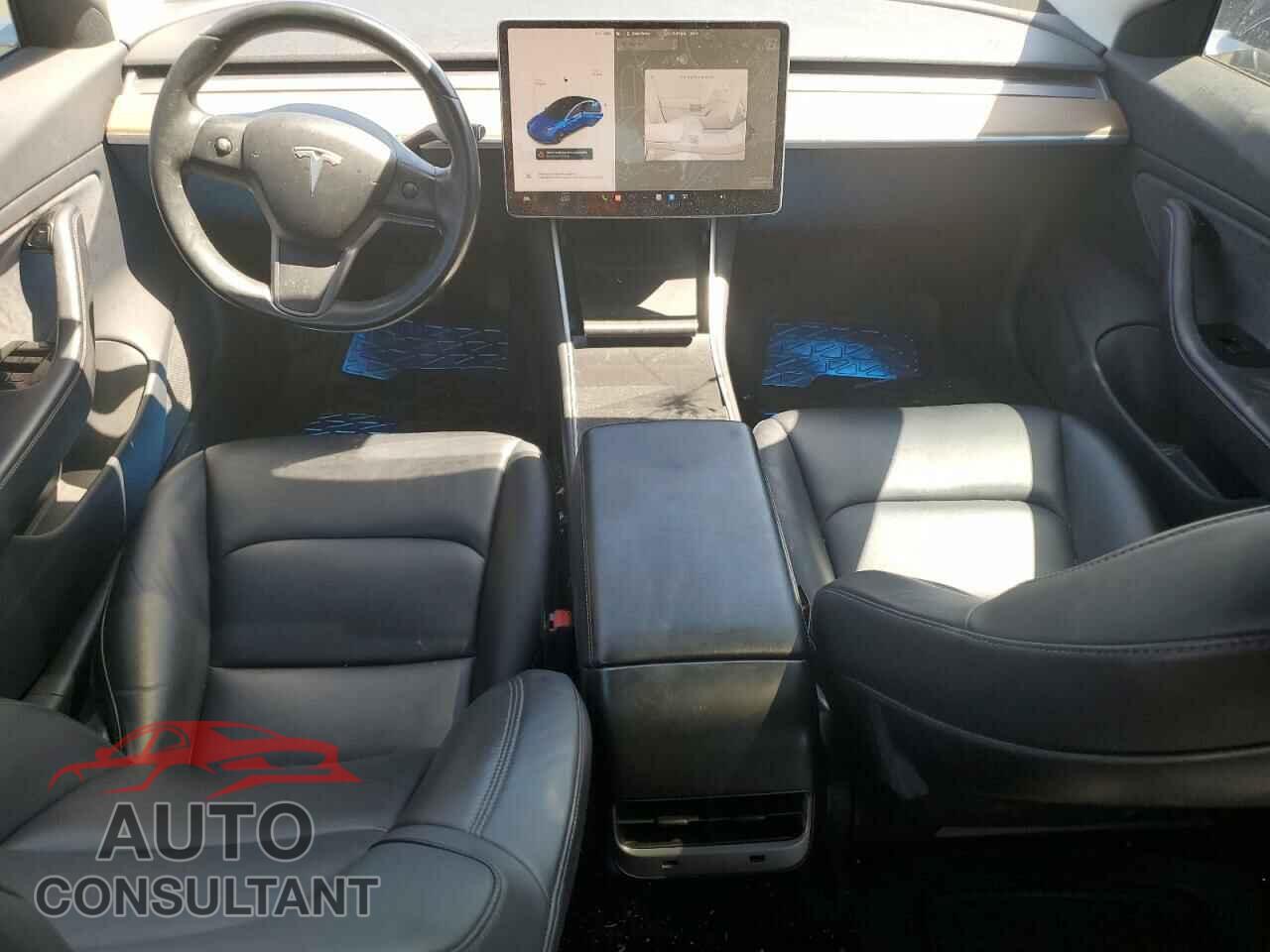 TESLA MODEL 3 2018 - 5YJ3E1EA6JF039233