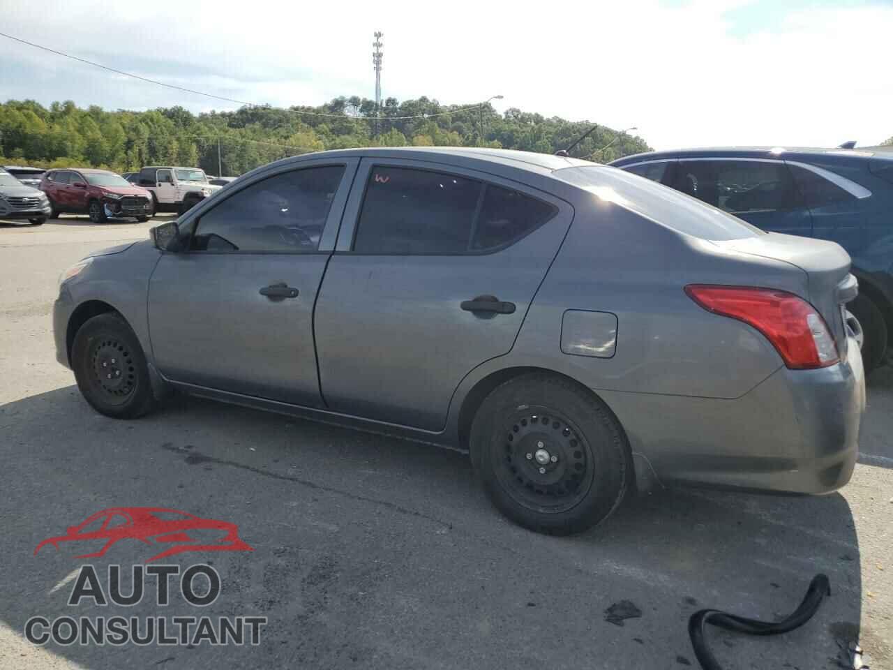 NISSAN VERSA 2019 - 3N1CN7AP3KL879893
