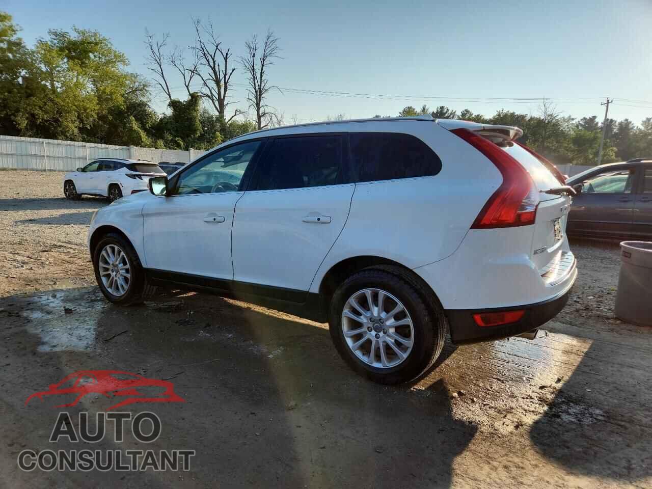 VOLVO XC60 2010 - YV4992DZ8A2126353