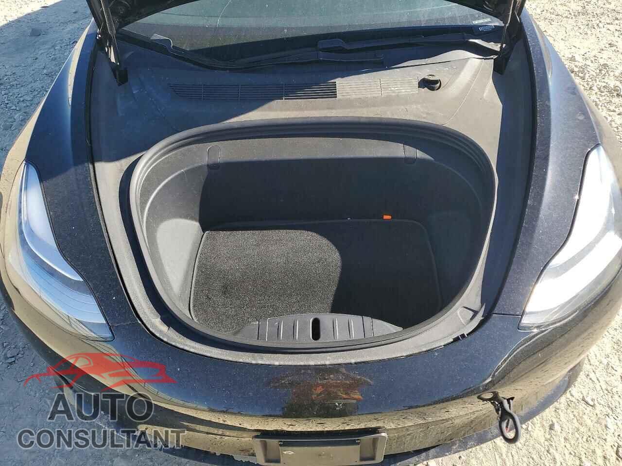 TESLA MODEL 3 2018 - 5YJ3E1EB7JF086750