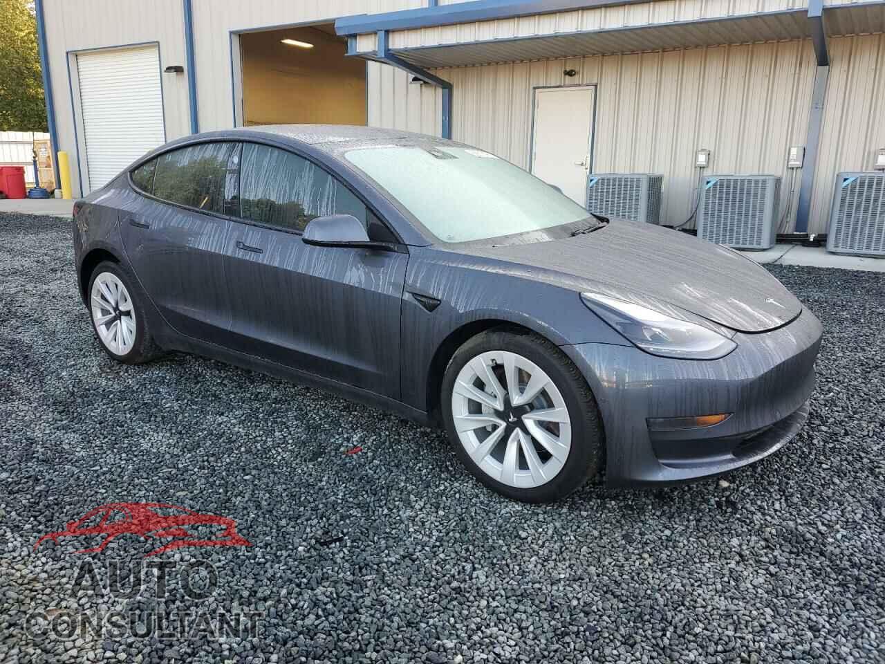 TESLA MODEL 3 2021 - 5YJ3E1EAXMF990751