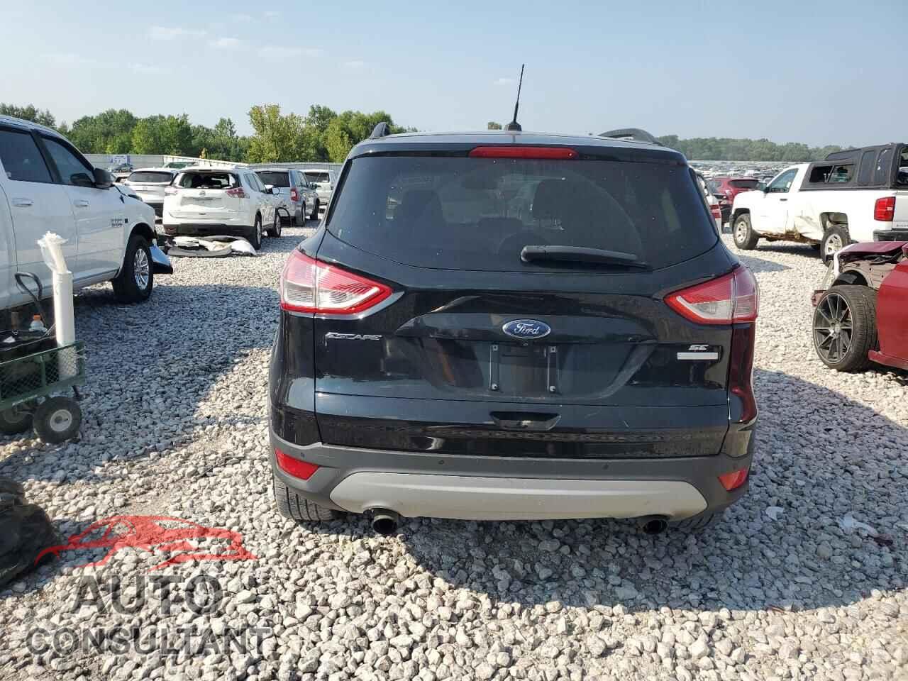 FORD ESCAPE 2016 - 1FMCU0GX5GUC09169