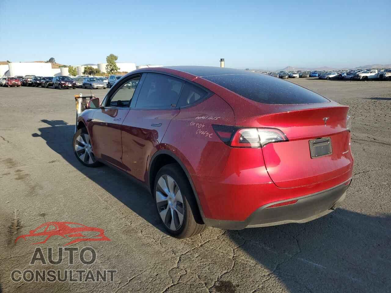 TESLA MODEL Y 2024 - 7SAYGDEE0RF033110