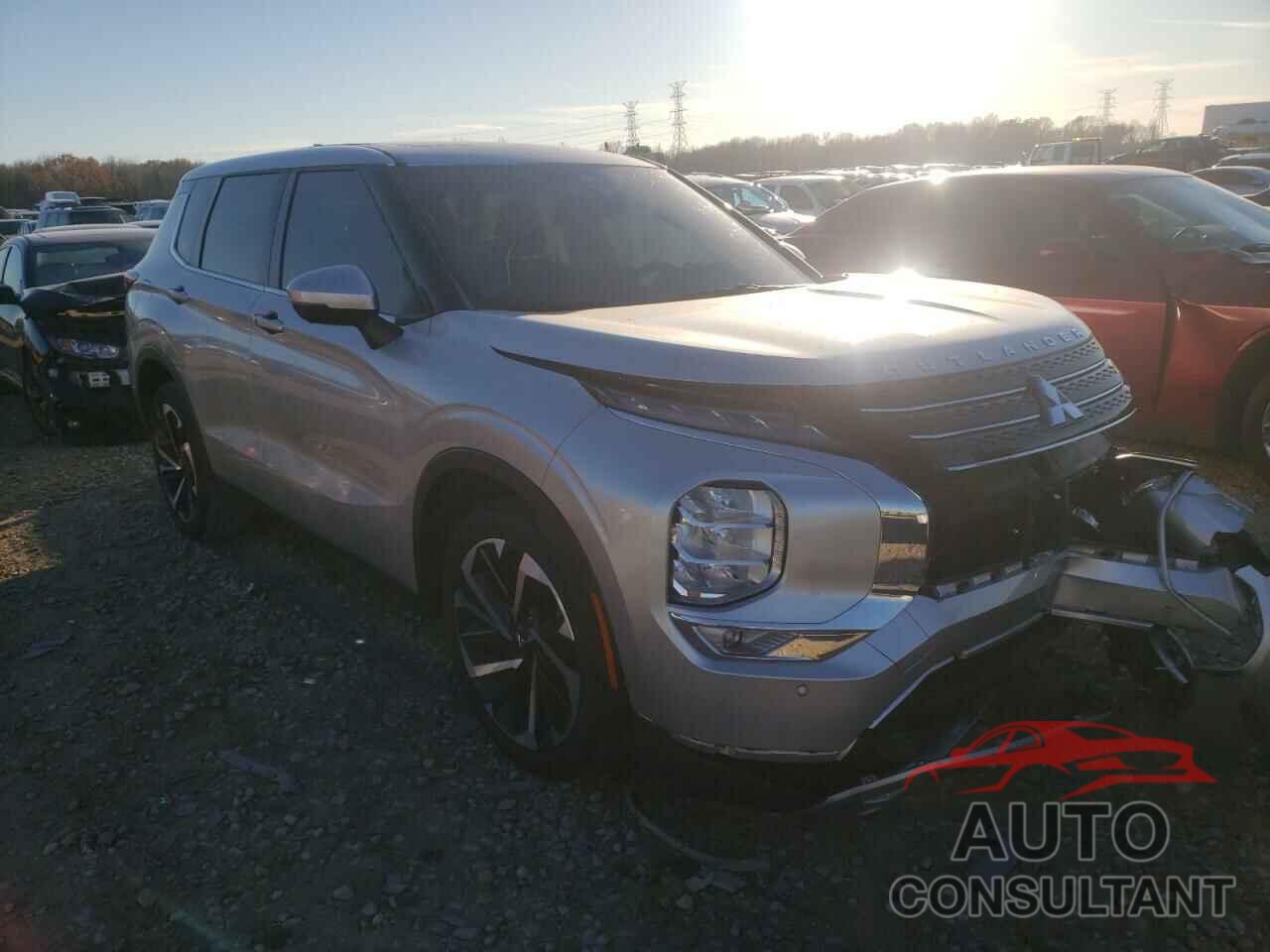 MITSUBISHI OUTLANDER 2022 - JA4J3UA82NZ005334