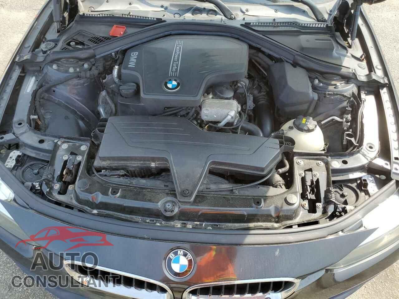 BMW 3 SERIES 2016 - WBA8E3G50GNU03686