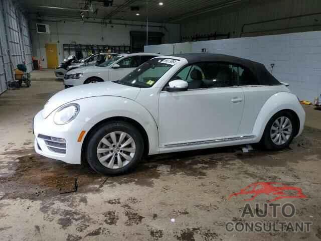 VOLKSWAGEN BEETLE 2018 - 3VW5DAAT3JM507172