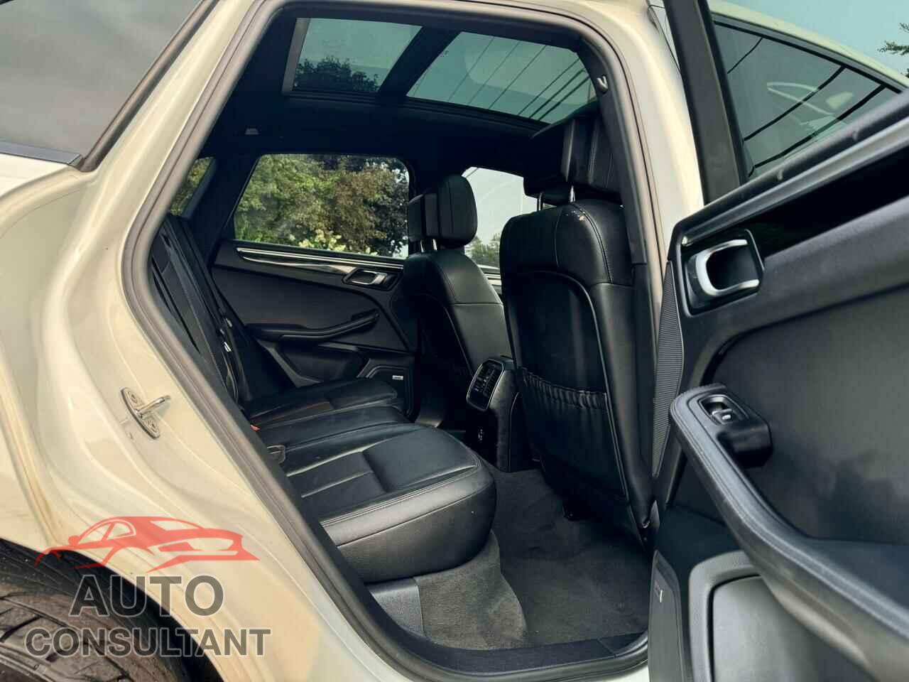 PORSCHE MACAN 2021 - WP1AA2A55MLB07121