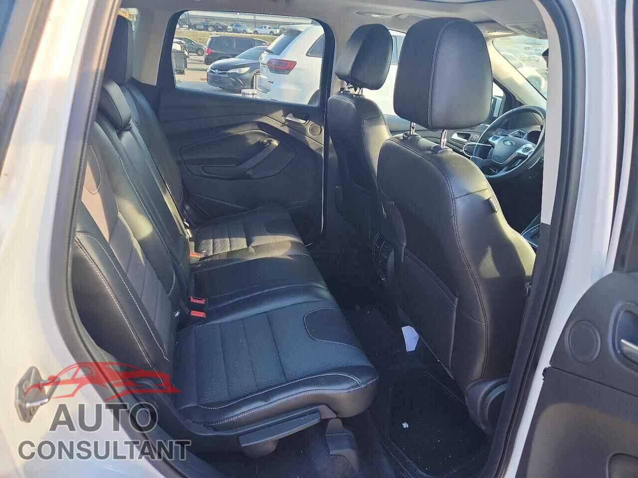 FORD ESCAPE 2013 - 1FMCU0J92DUB39586