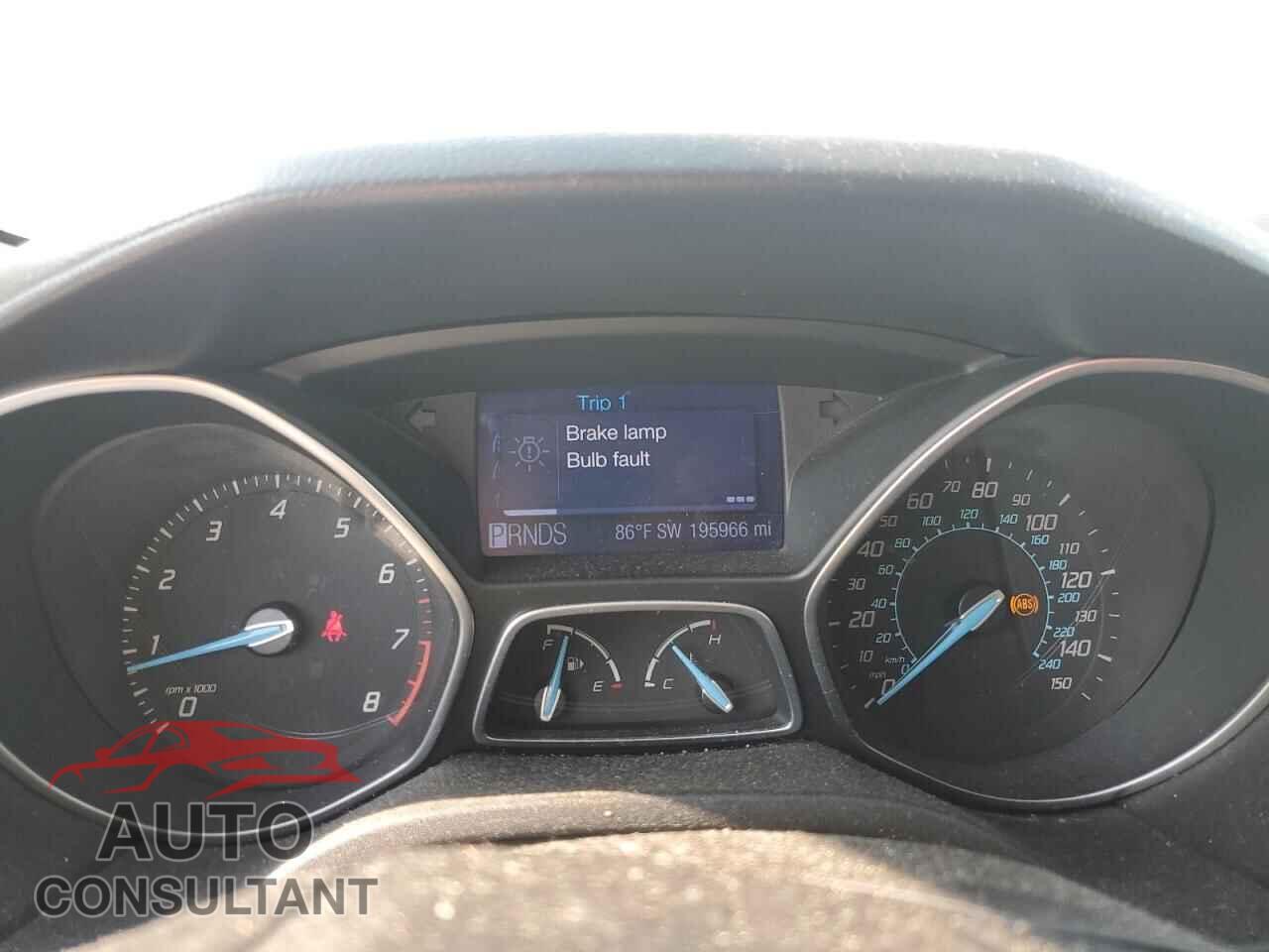 FORD FOCUS 2012 - 1FAHP3M21CL479727