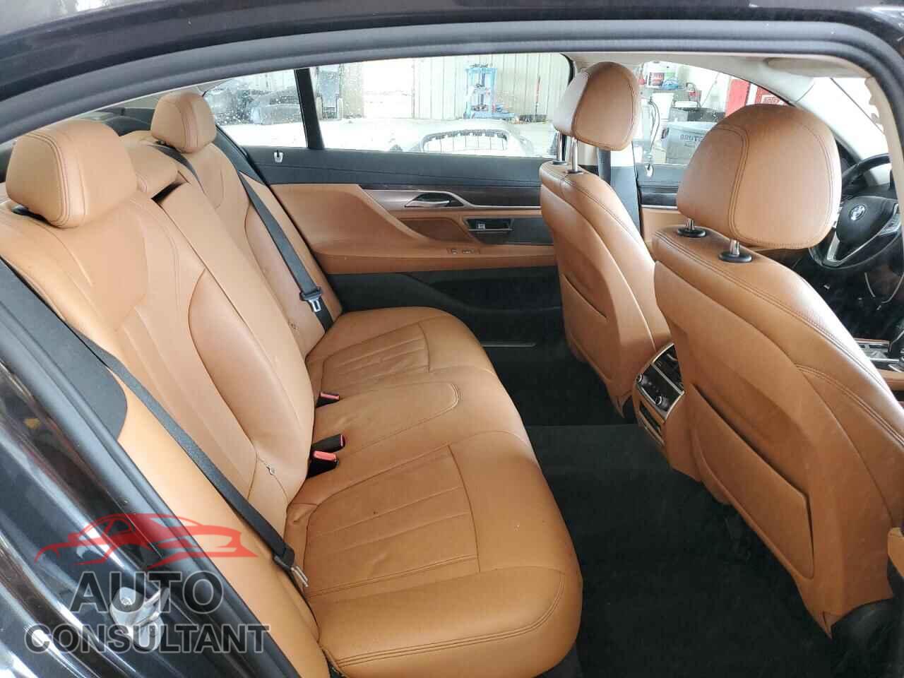 BMW 7 SERIES 2019 - WBA7E2C55KB217521