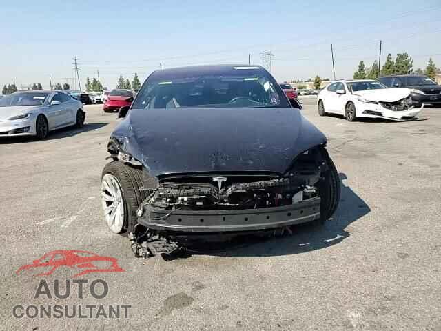 TESLA MODEL X 2016 - 5YJXCAE25GF034243