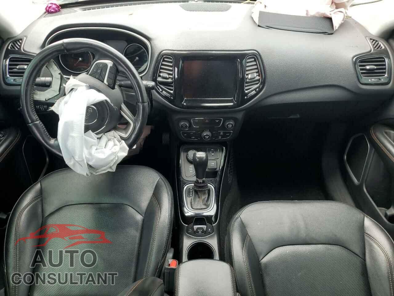 JEEP COMPASS 2020 - 3C4NJDCB1LT145806
