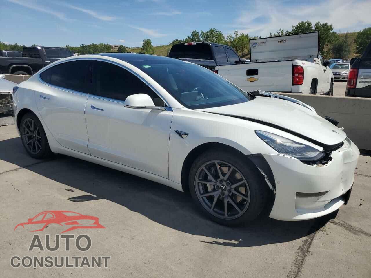 TESLA MODEL 3 2019 - 5YJ3E1EB6KF361557
