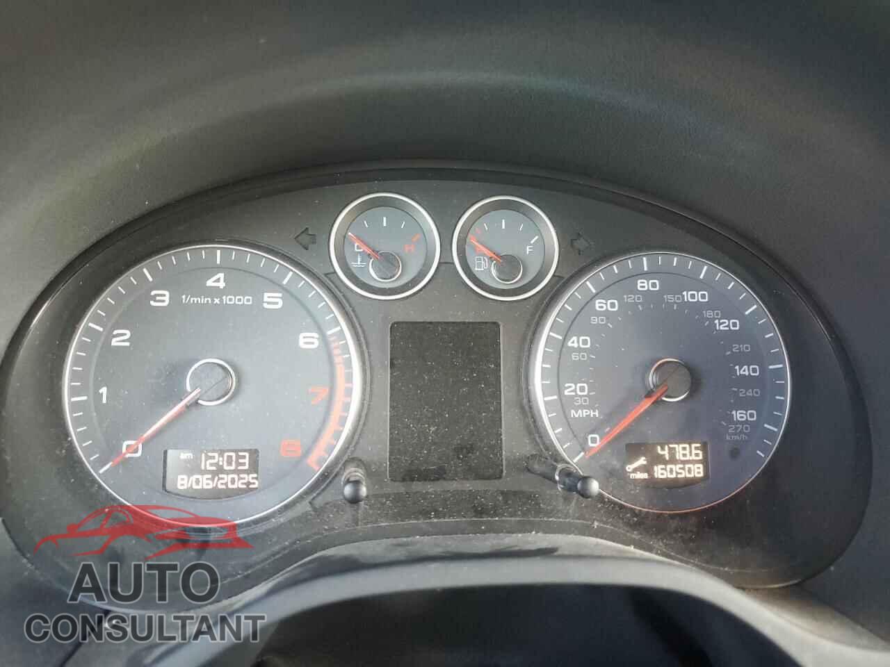 AUDI A3 2011 - WAUDFAFM8BA070968