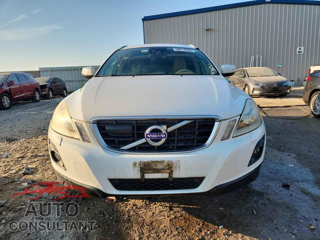 VOLVO XC60 2010 - YV4992DZ8A2126353