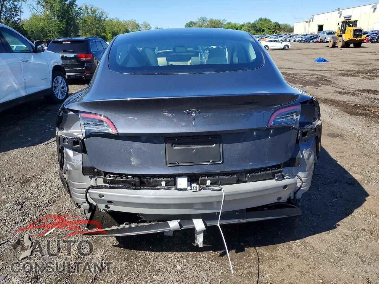 TESLA MODEL 3 2023 - 5YJ3E1EA3PF646568