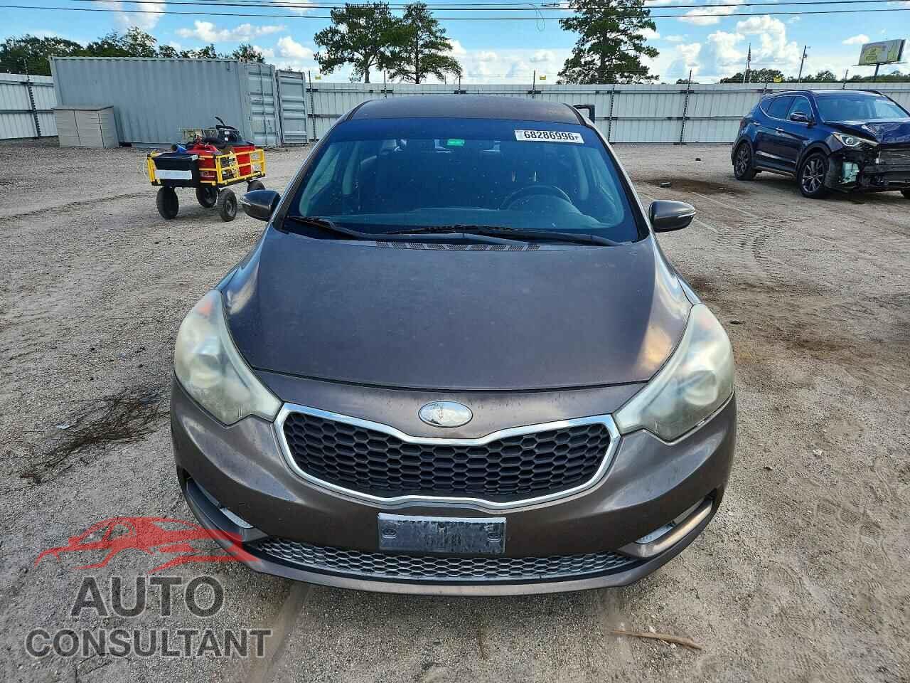 KIA FORTE 2014 - KNAFX5A80E5239904