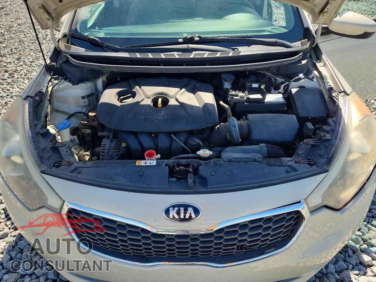 KIA FORTE 2015 - KNAFK4A62F5324347