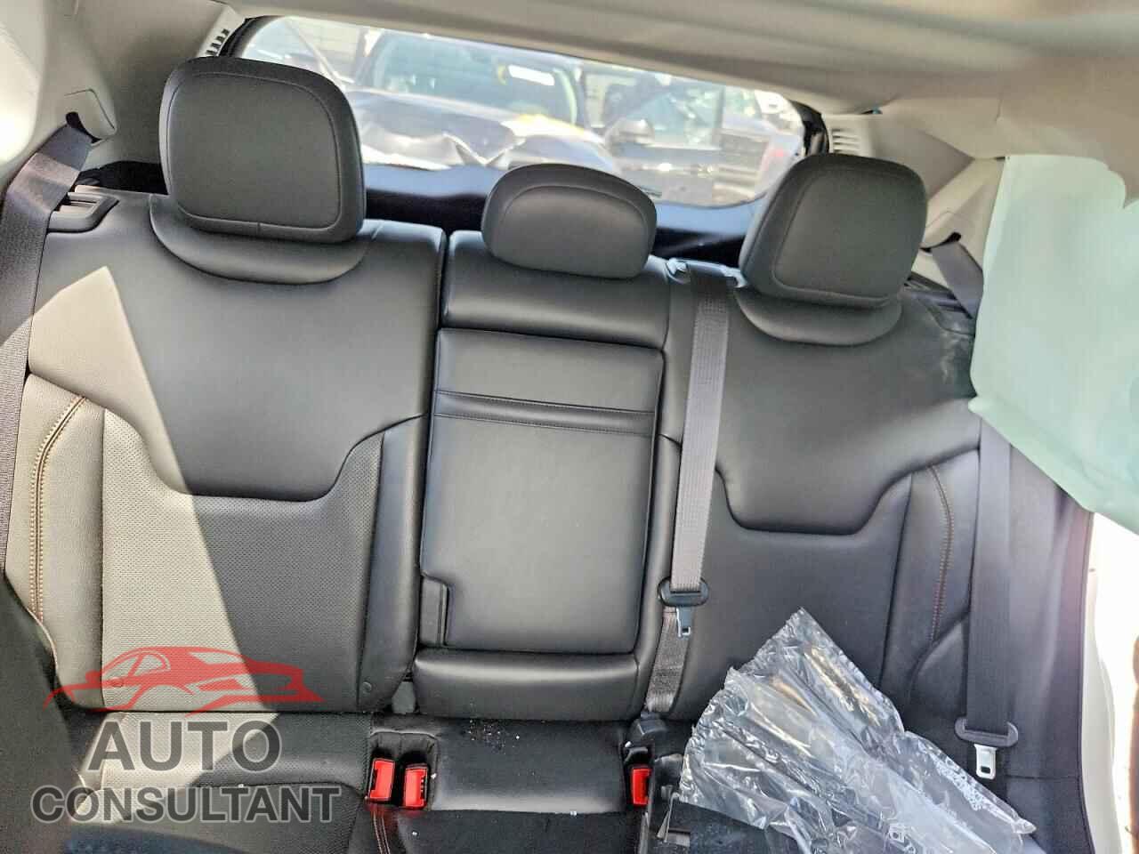 JEEP COMPASS 2017 - 3C4NJDCB7HT656685