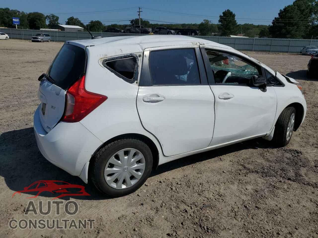 NISSAN VERSA 2016 - 3N1CE2CPXGL395565