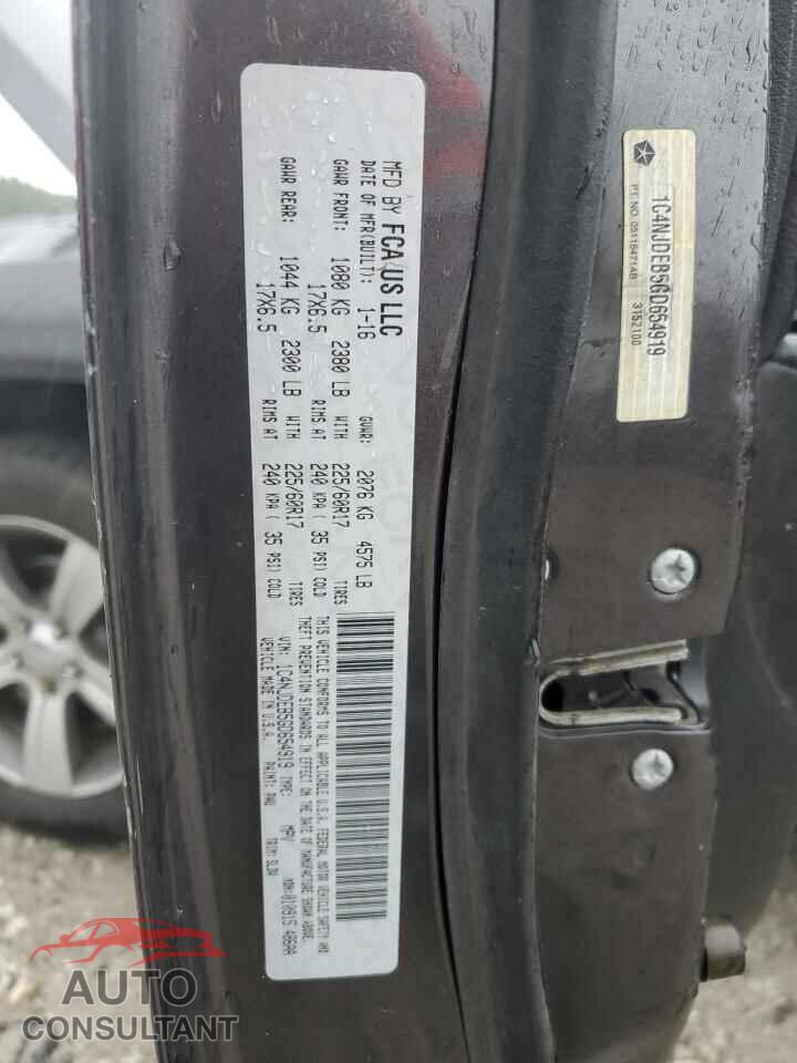 JEEP COMPASS 2016 - 1C4NJDEB5GD654919