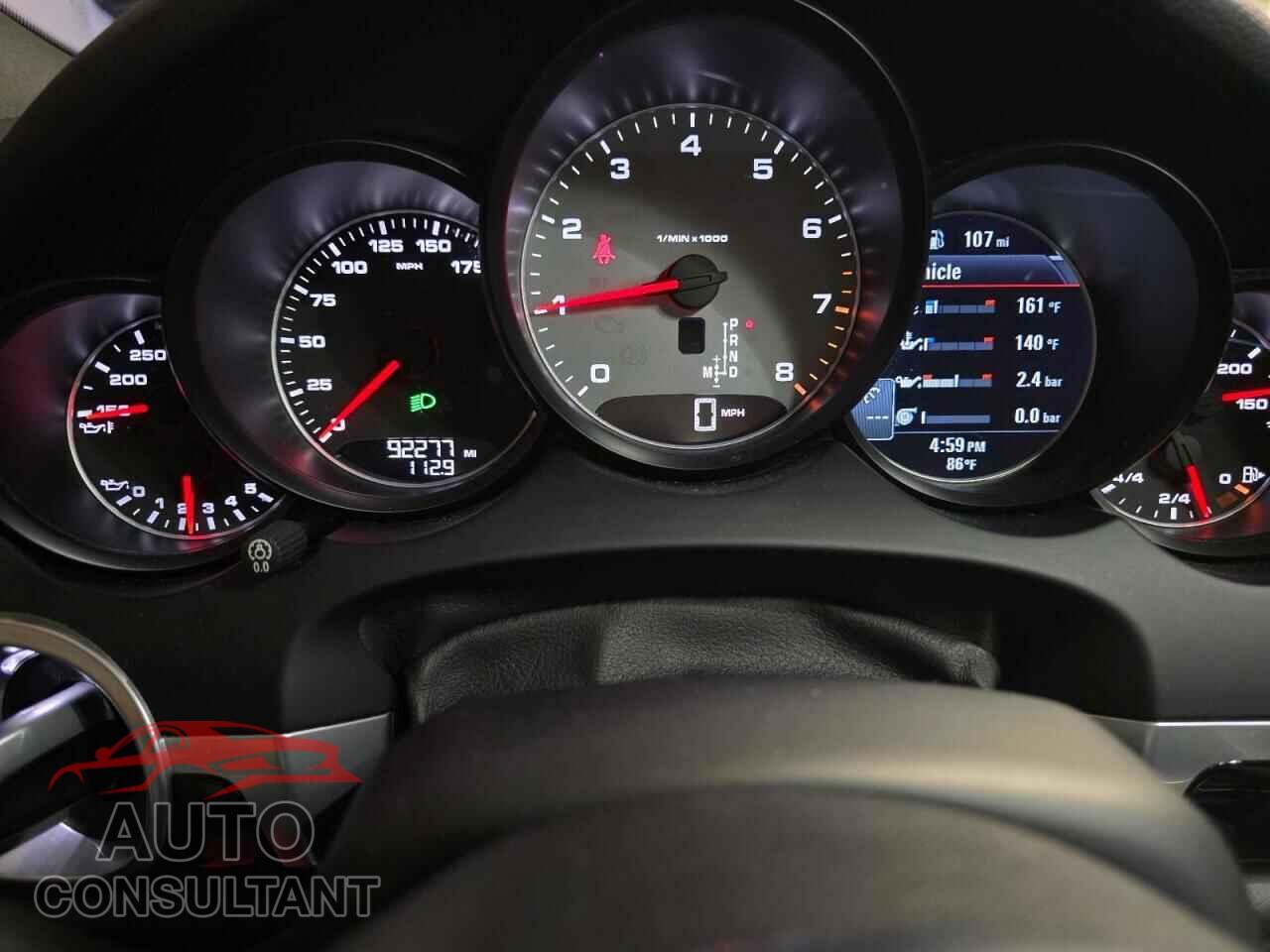 PORSCHE CAYENNE 2016 - WP1AB2A24GLA94076
