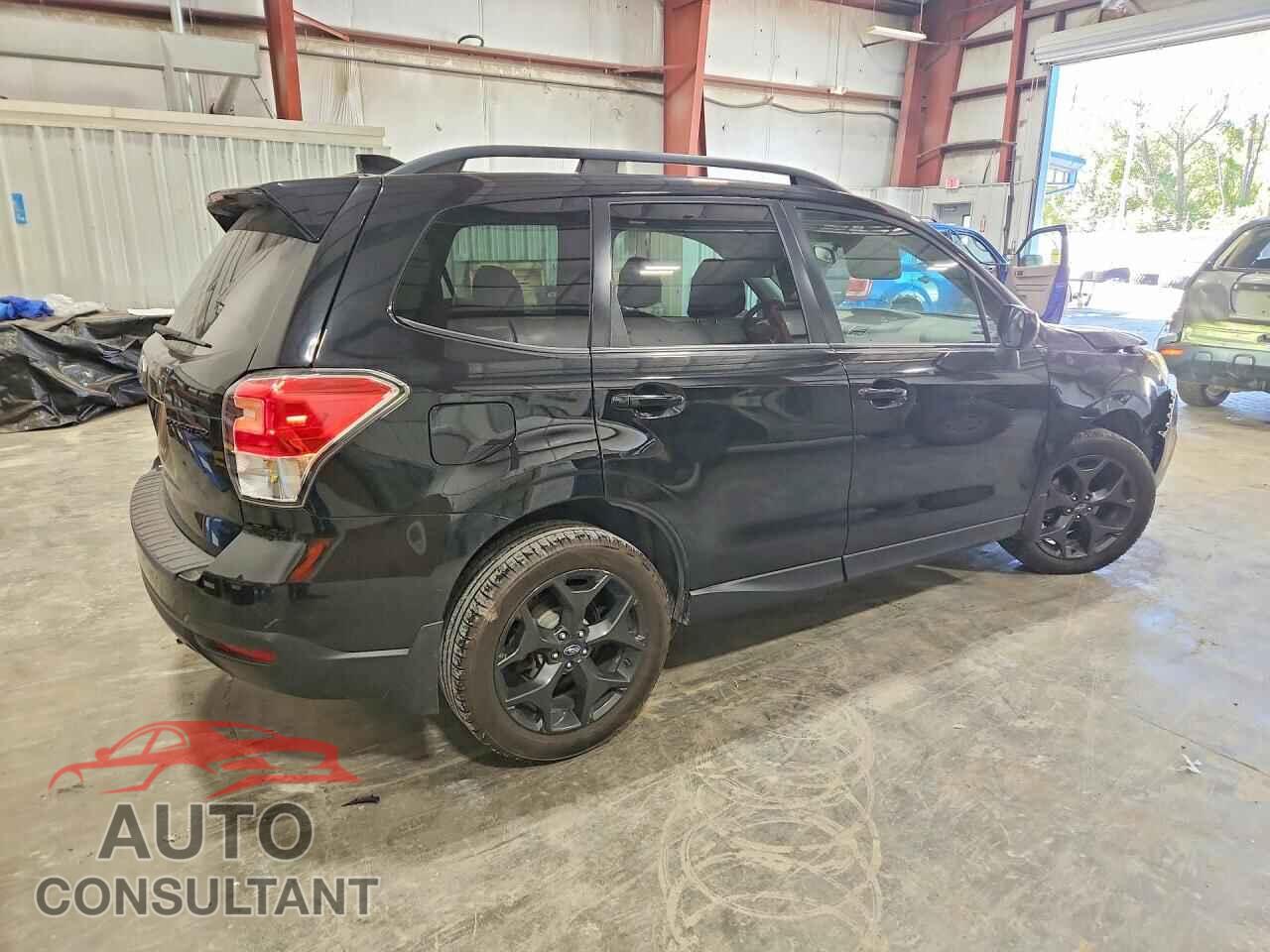 SUBARU FORESTER 2018 - JF2SJAGC2JH572882