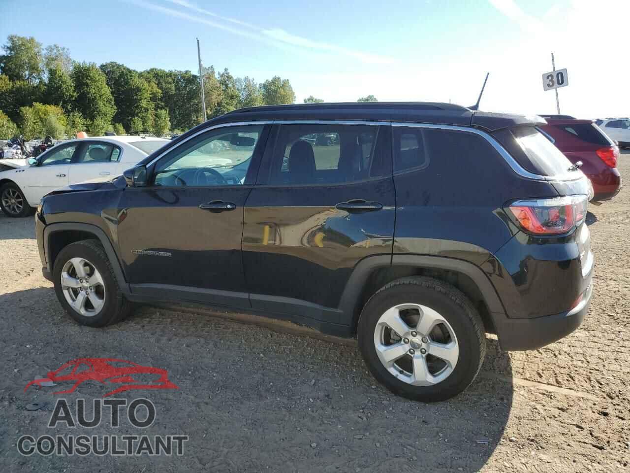 JEEP COMPASS 2018 - 3C4NJDBB0JT349687