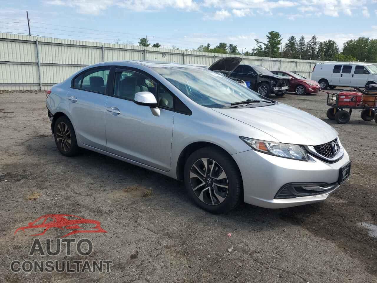 HONDA CIVIC 2013 - 2HGFB2F87DH584235