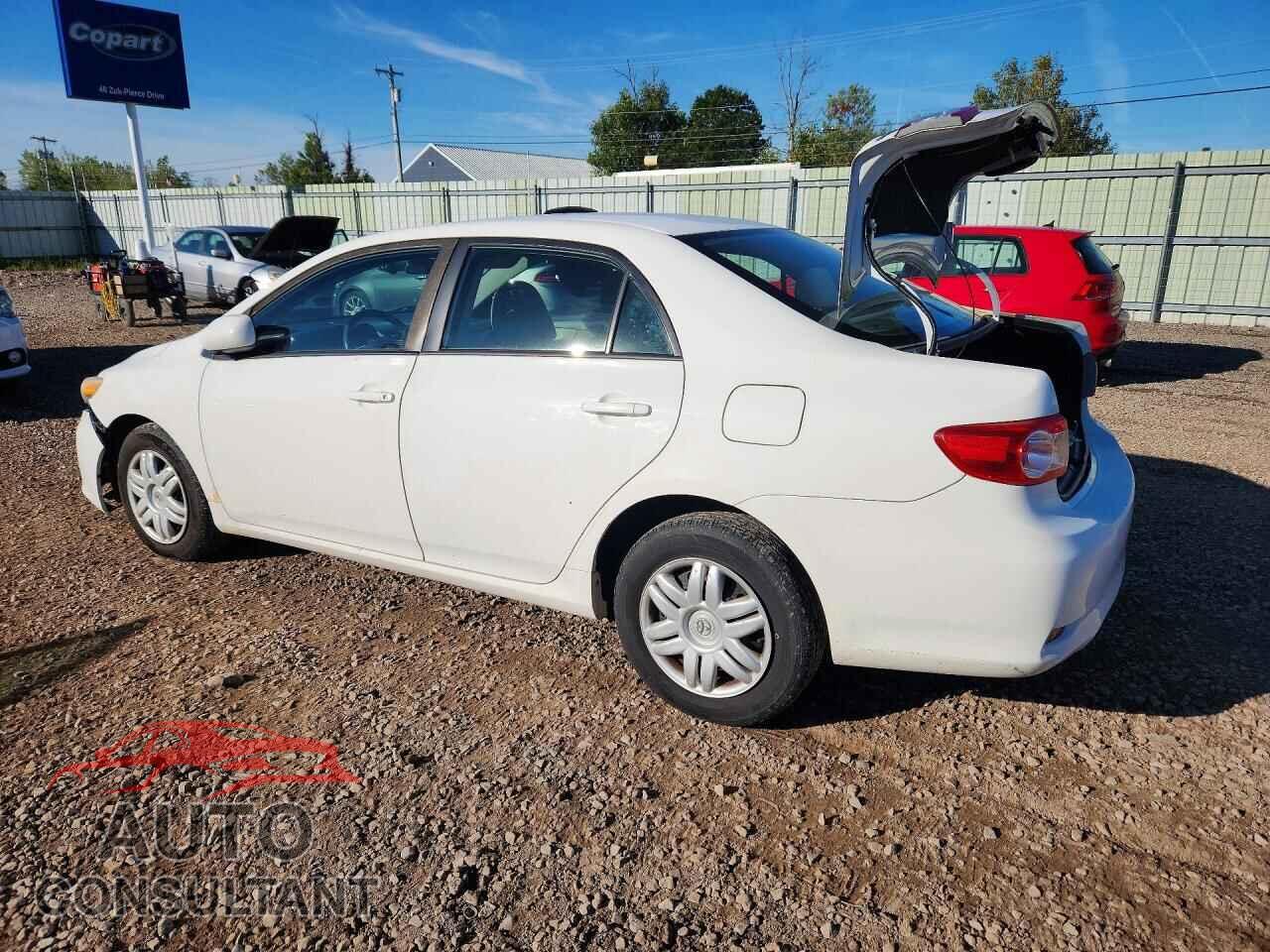 TOYOTA COROLLA 2011 - 2T1BU4EE3BC655805