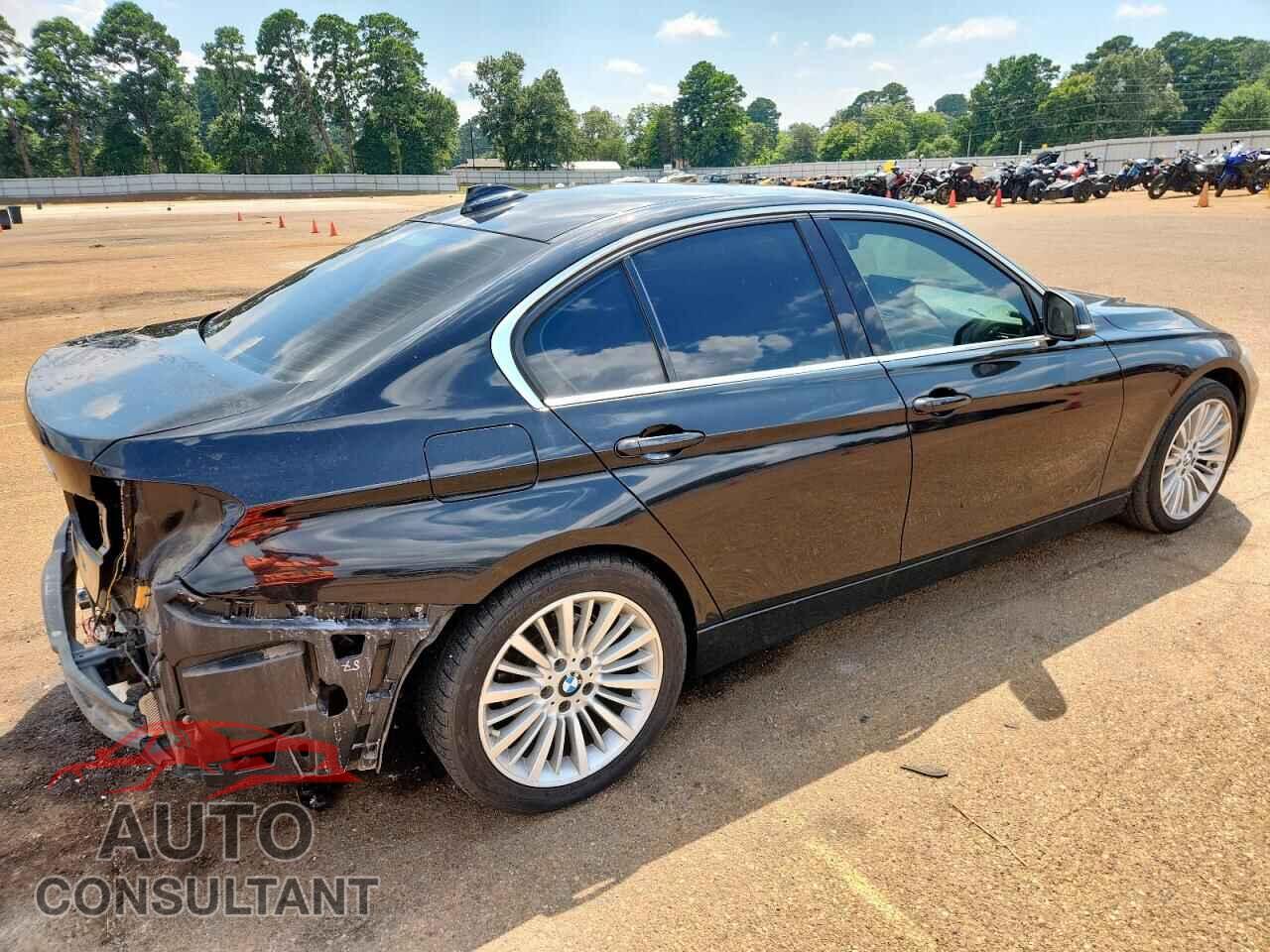 BMW 3 SERIES 2013 - WBA3A5C52DF355265