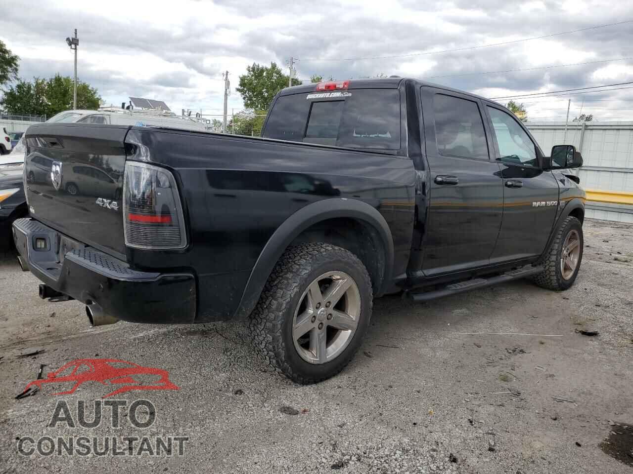 DODGE RAM 1500 2012 - 1C6RD7MT1CS321196