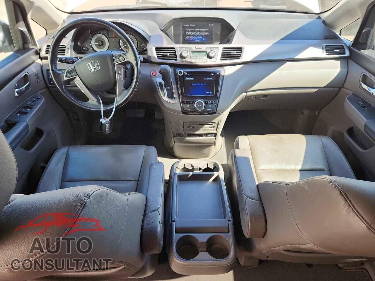 HONDA ODYSSEY 2017 - 5FNRL5H9XHB504227