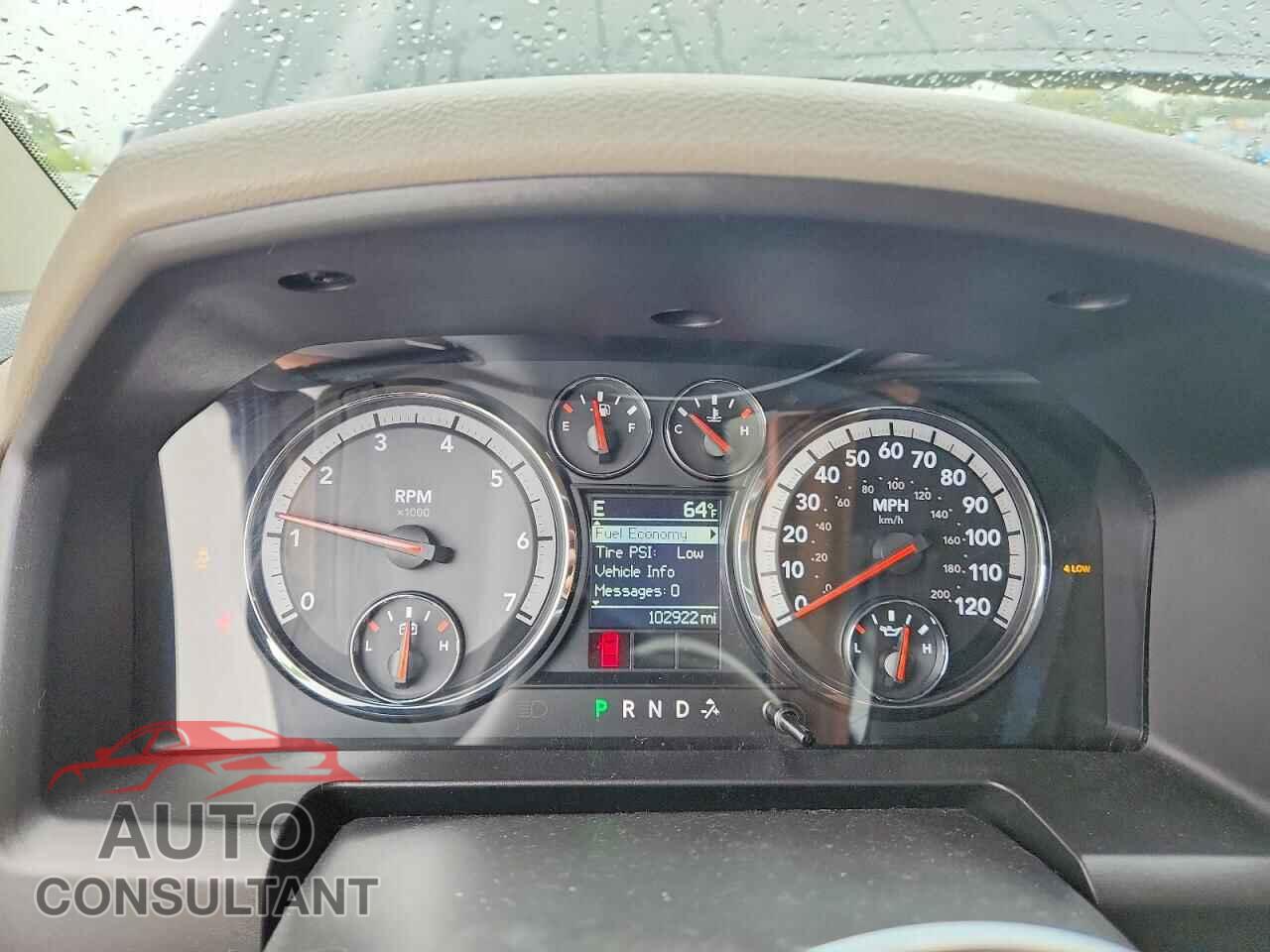 DODGE RAM 1500 2012 - 1C6RD7LT4CS125965