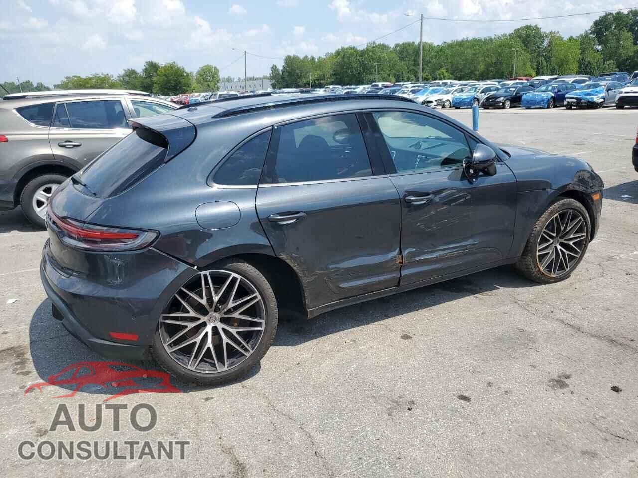 PORSCHE MACAN BASE 2024 - WP1AA2A55RLB03061