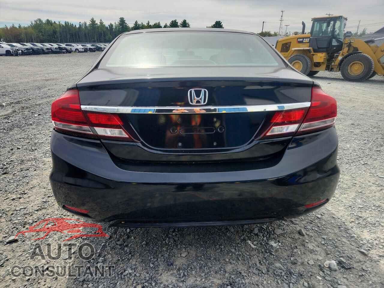 HONDA CIVIC 2013 - 2HGFB2E45DH007315