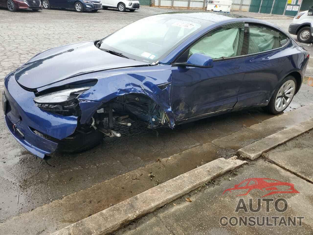 TESLA MODEL 3 2022 - 5YJ3E1EA8NF189673