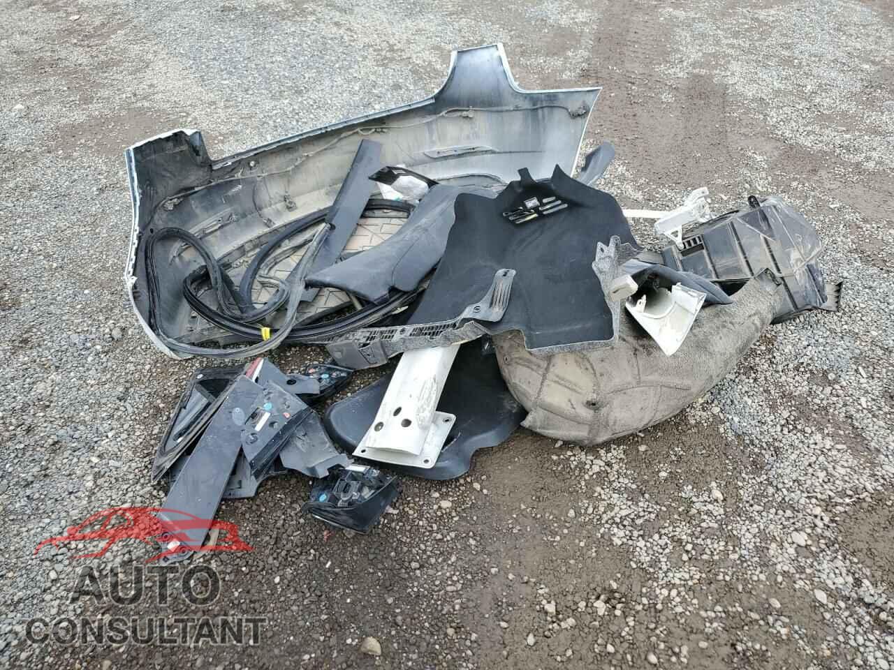 TESLA MODEL 3 2019 - 5YJ3E1EB5KF191580