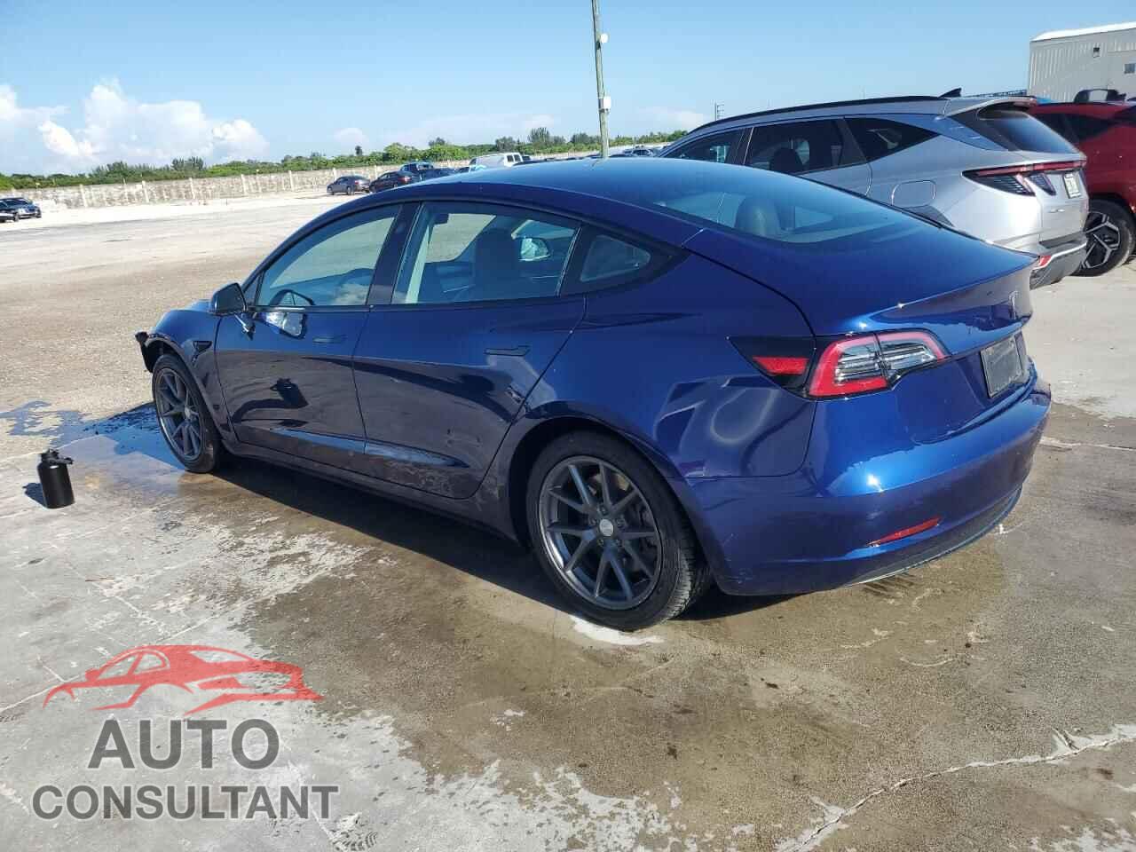 TESLA MODEL 3 2023 - 5YJ3E1EAXPF450000